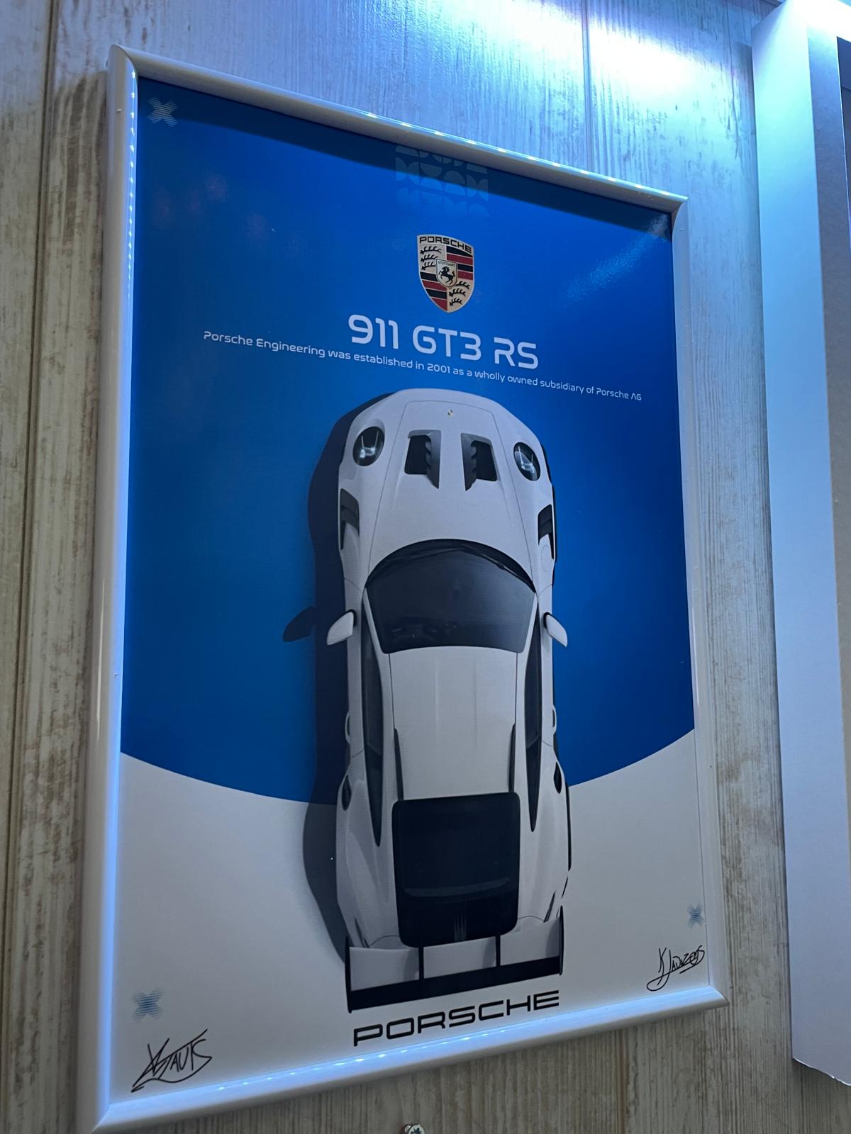 PORSCHE 911 GT3 POSTER / A4 SIZED WITH PHOTOPAPER